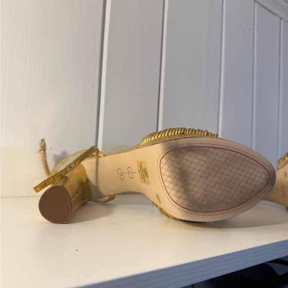 Jessica Simpson Gold Strappy Heels - Picture 5 of 7